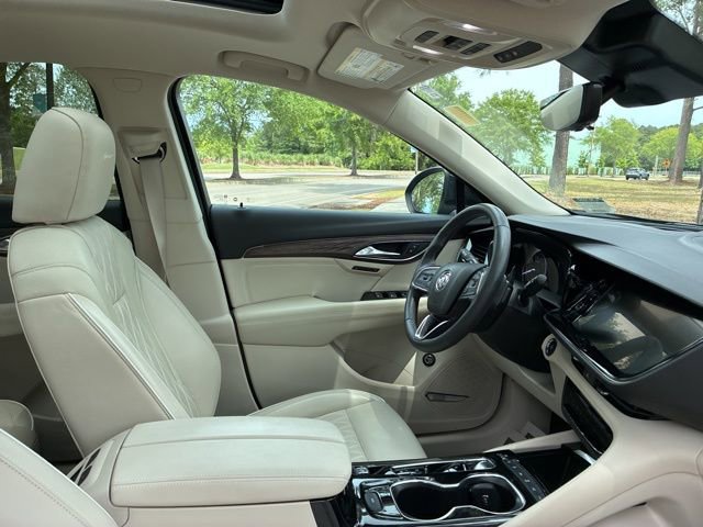 Used 2023 Buick Envision Avenir AWD/4WD image 22