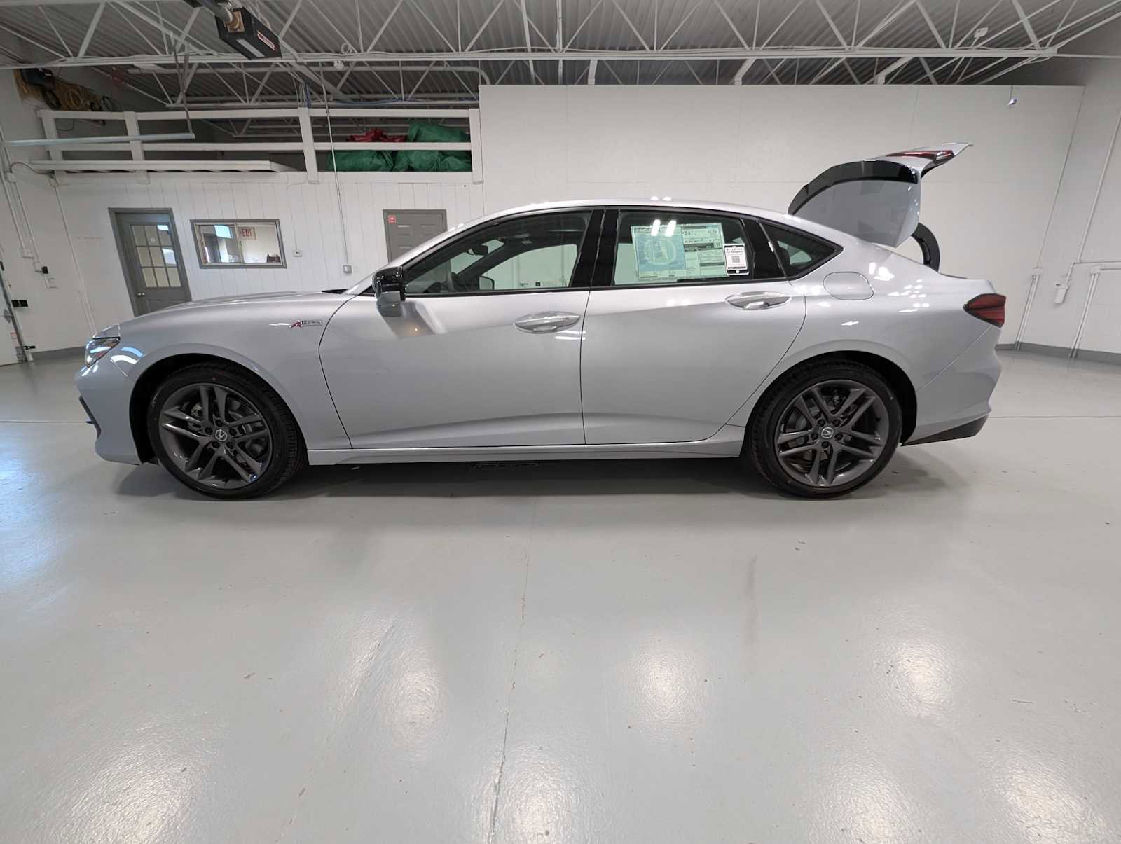 Used 2025 Acura TLX SH-AWD w/ A-SPEC Pkg image 10