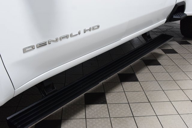 Used 2023 GMC Sierra 3500 Denali w/ Denali Ultimate Package image 25