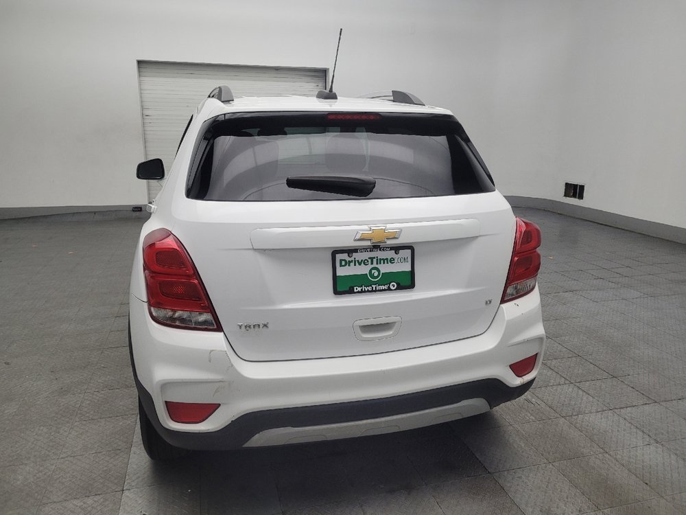 Used 2020 Chevrolet Trax LT w/ LT Convenience Package FWD image 6