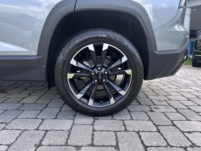 Used 2025 Chevrolet Equinox RS w/ Safety and Technology Package FWD image 11