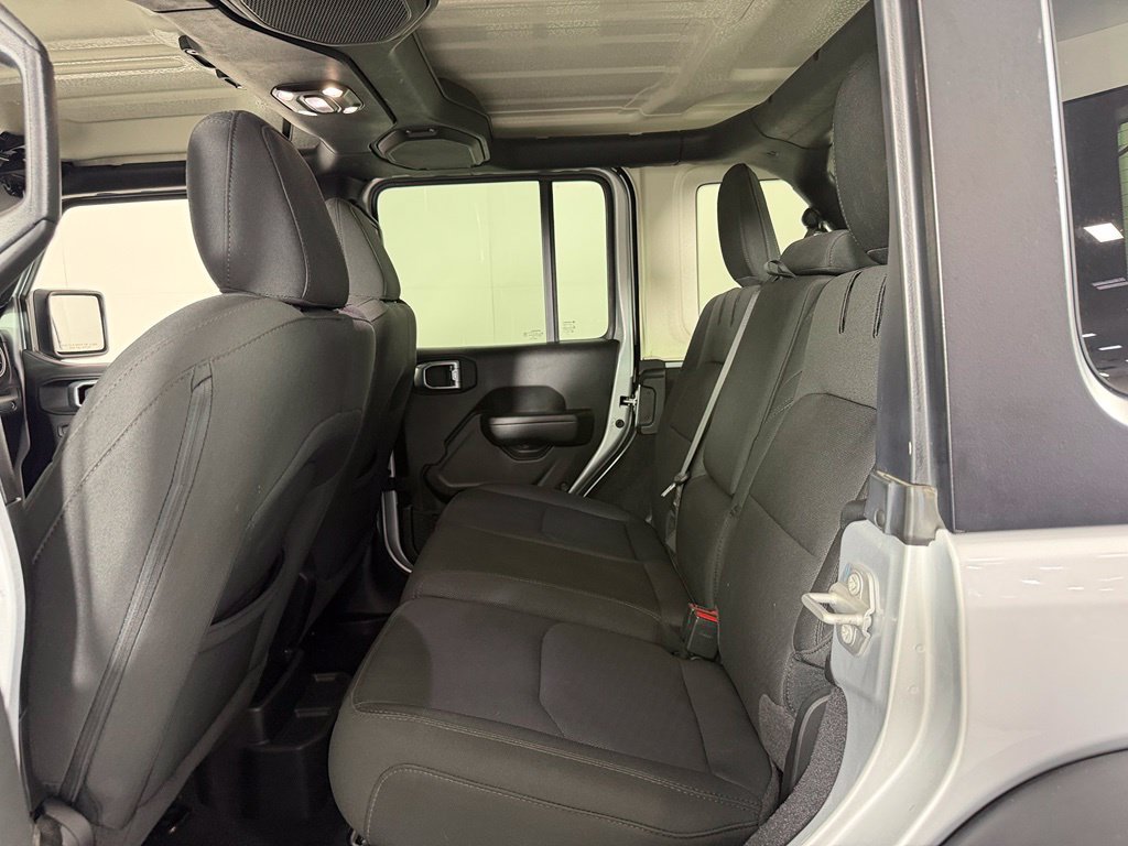 Used 2023 Jeep Wrangler Unlimited AWD/4WD image 21