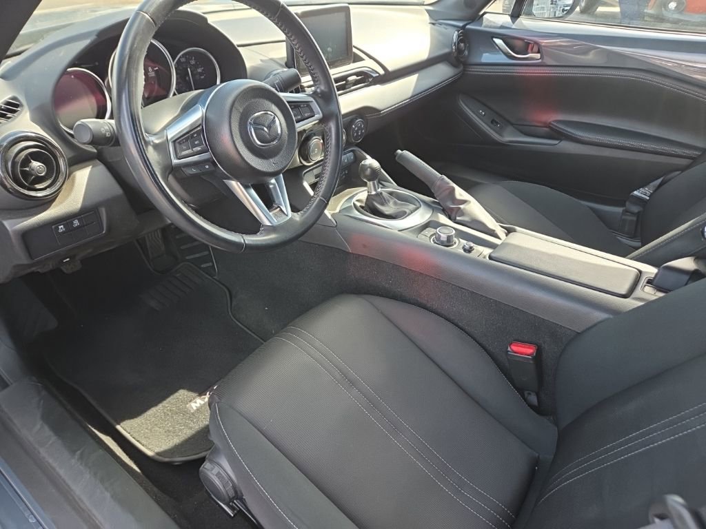 Used 2021 MAZDA MX-5 Miata Club image 14