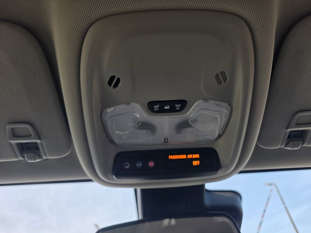 Used 2023 Buick Encore GX Select image 23