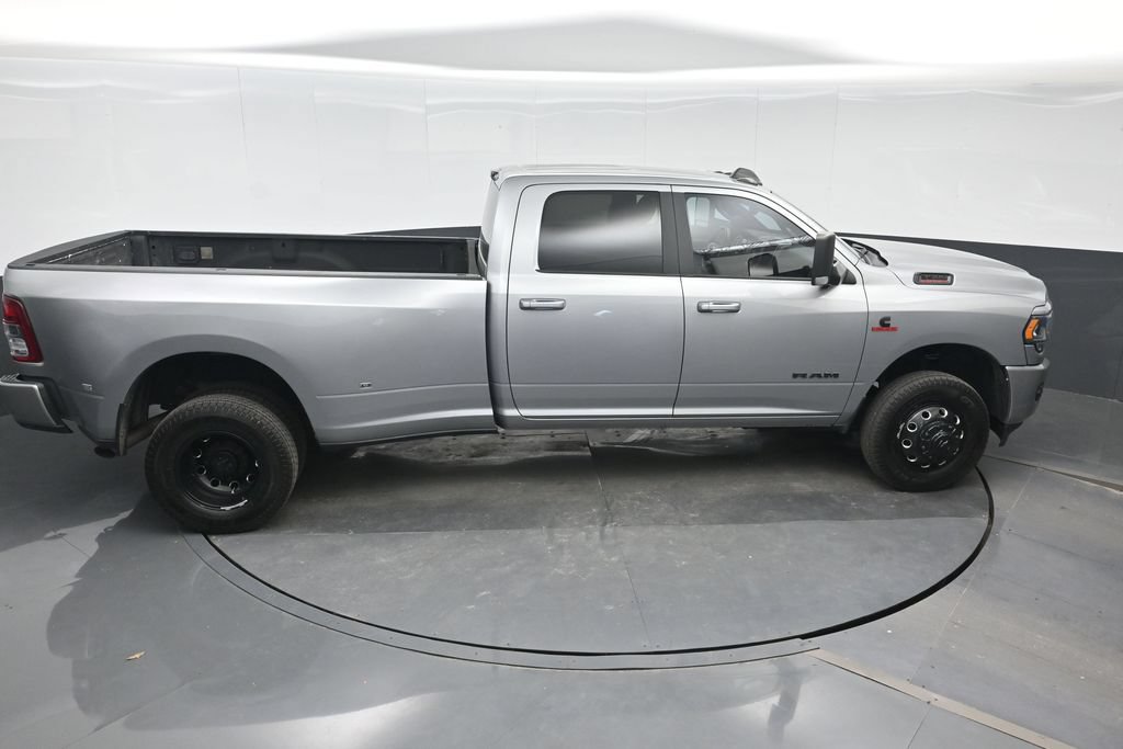 Used 2021 RAM 3500 Big Horn w/ Night Edition AWD/4WD image 22