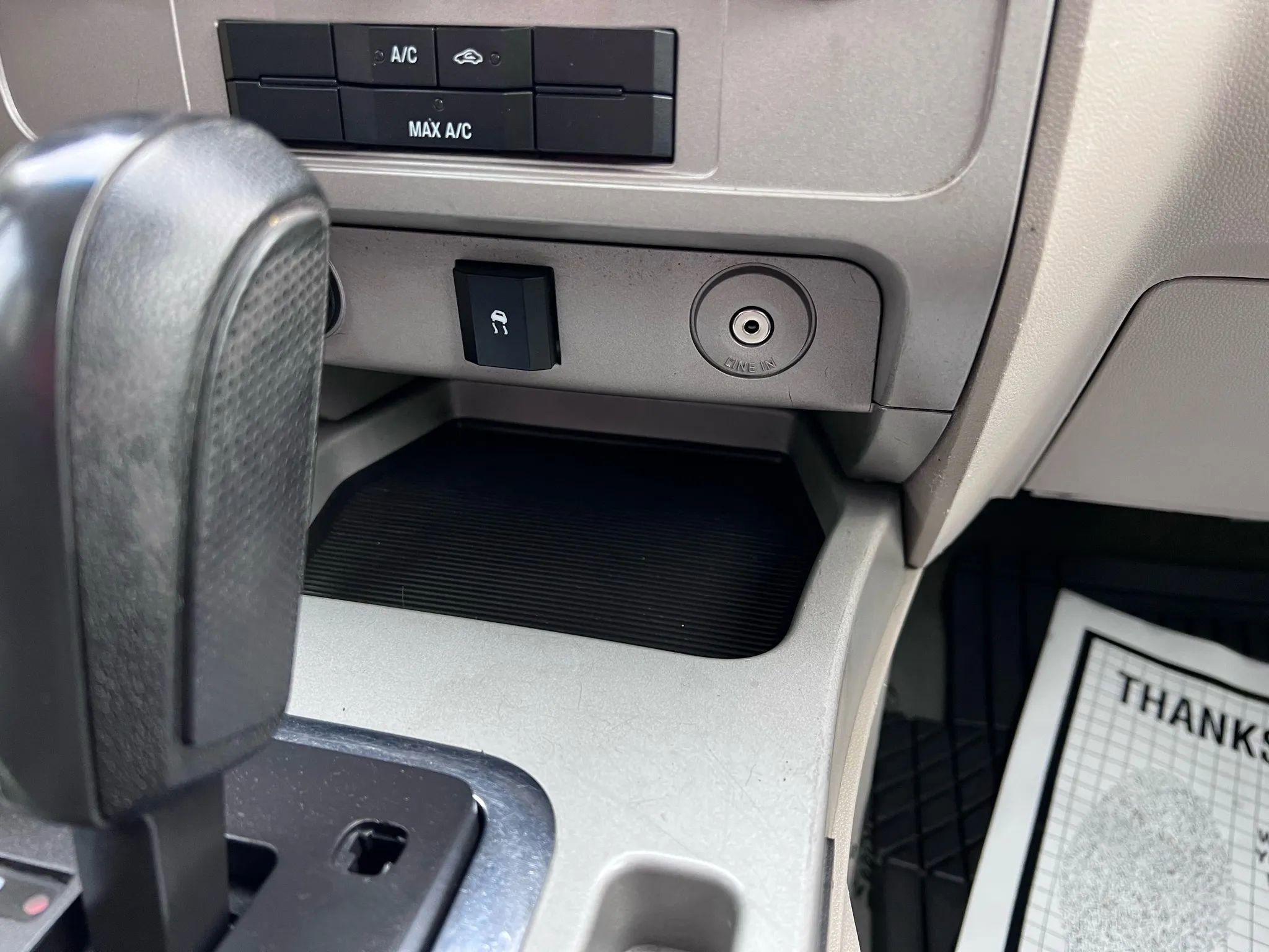 Used 2010 Ford Escape XLT image 23