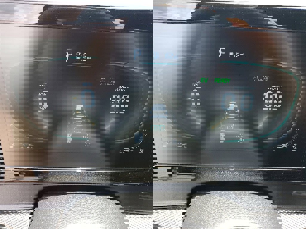 New 2025 Kia Sportage LX image 13