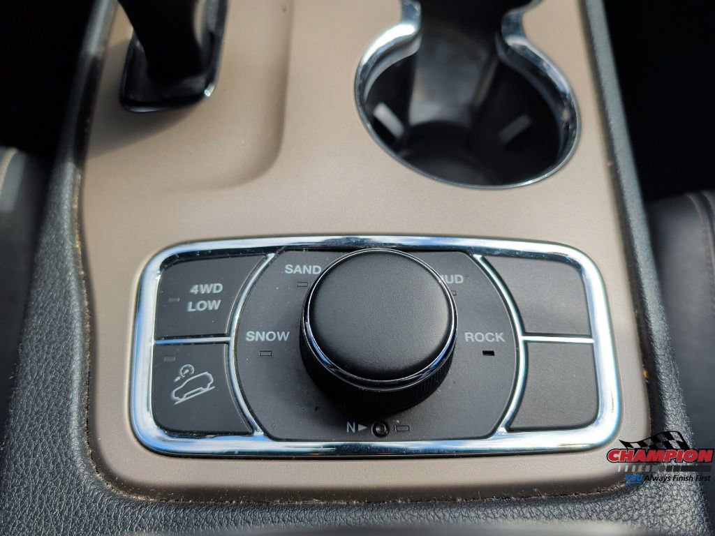 Used 2014 Jeep Grand Cherokee Limited image 18