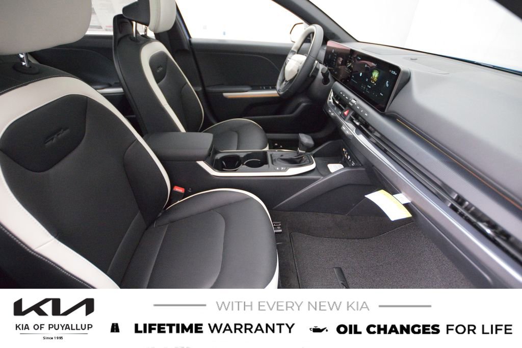 New 2025 Kia K4 GT-Line Turbo image 16