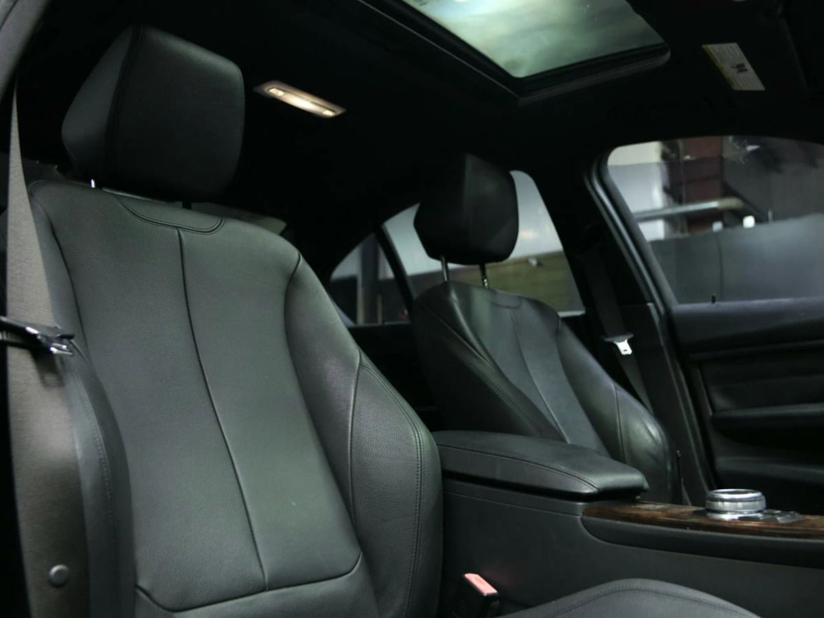 Used 2015 BMW 328i Sedan RWD image 25