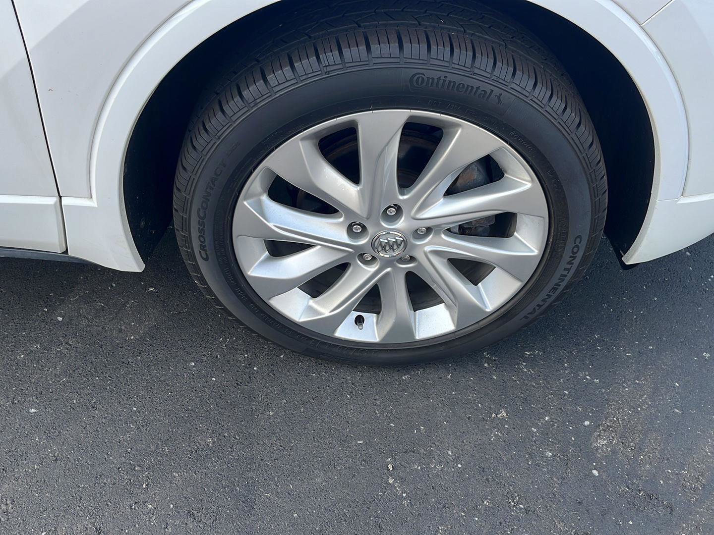 Used 2017 Buick Envision Premium w/ LPO, Cargo Package image 31