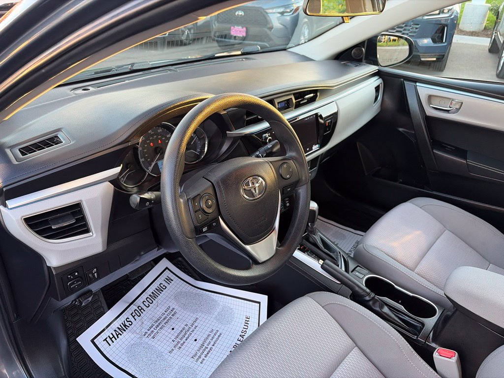 Used 2015 Toyota Corolla LE w/ Body Protection Package #1 FWD image 21