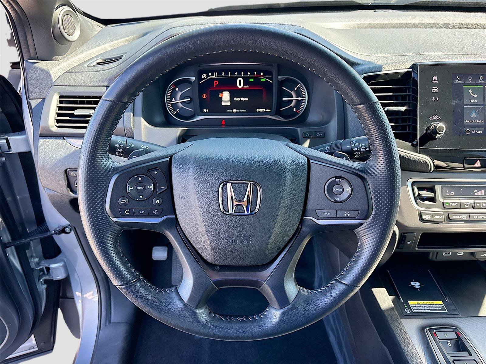 Certified 2025 Honda Passport EX-L image 13