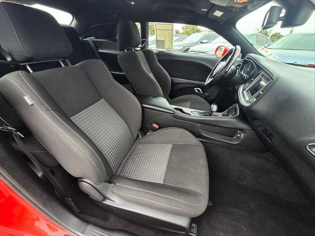 Used 2022 Dodge Challenger GT RWD image 10
