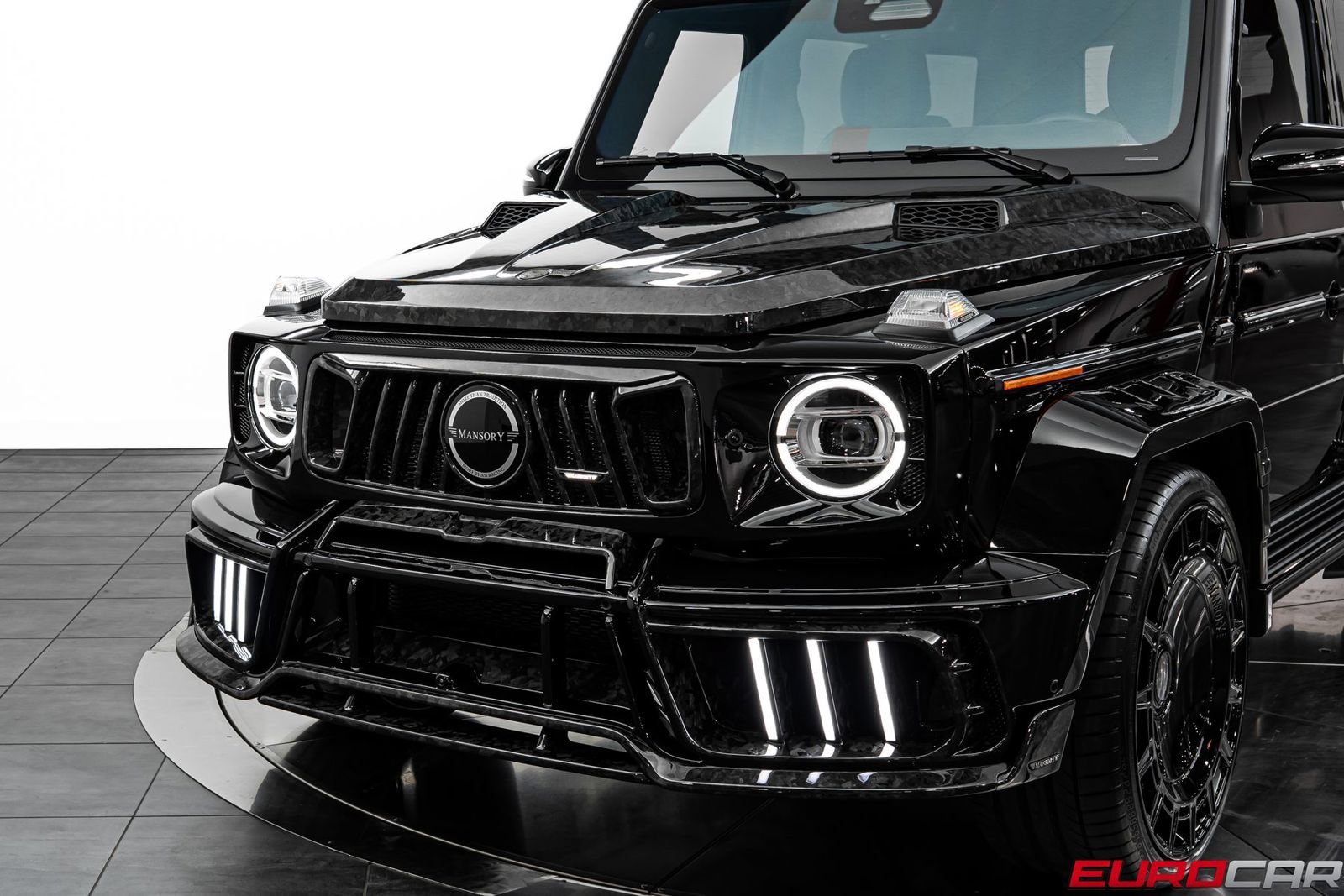 Used 2025 Mercedes-Benz G 63 AMG 4MATIC image 17