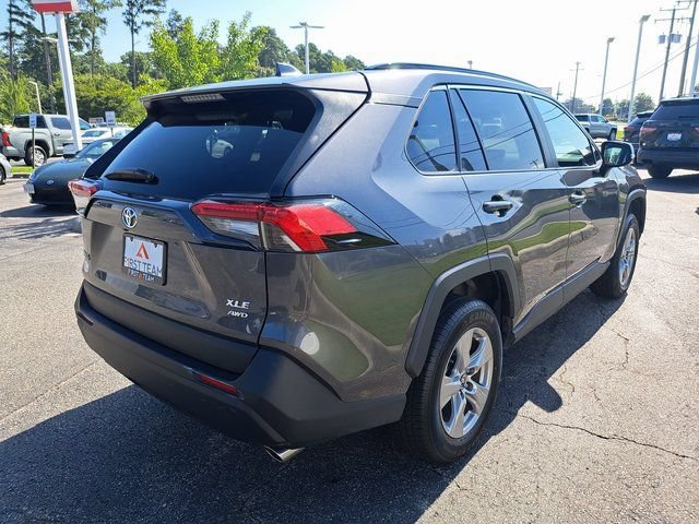 Used 2025 Toyota RAV4 XLE w/ Weather Package AWD/4WD image 7