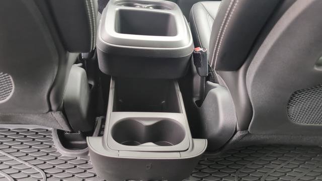 New 2026 Chrysler Voyager LX image 24