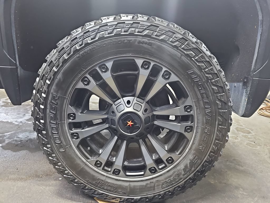 Certified 2023 GMC Sierra 2500 AT4 w/ AT4 Premium Plus Package AWD/4WD image 39