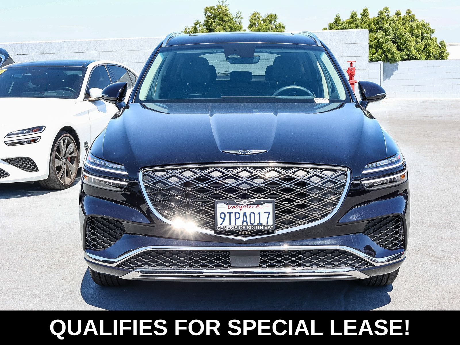 Used 2026 Genesis GV70 2.5T Select AWD/4WD image 2