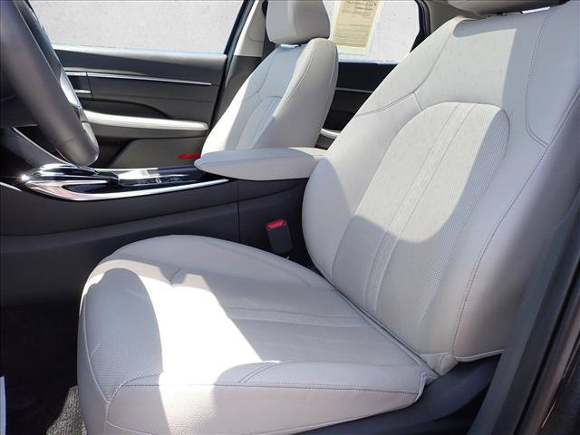 Used 2023 Hyundai Sonata Limited FWD image 11