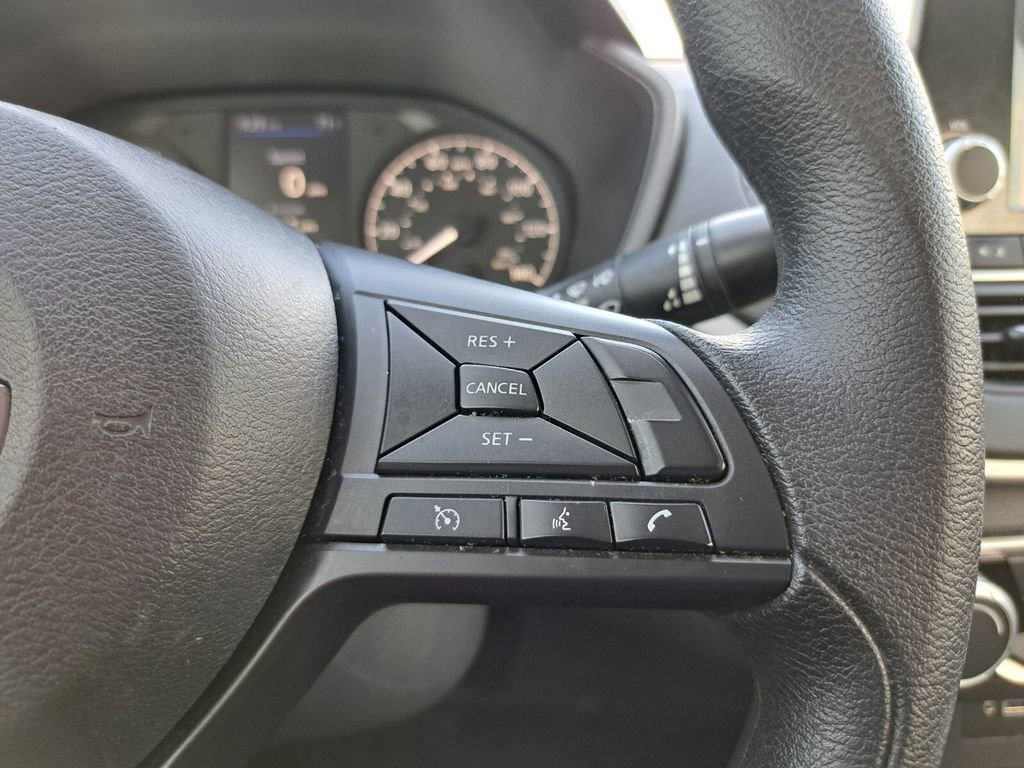 Used 2024 Nissan Altima 2.5 S image 13