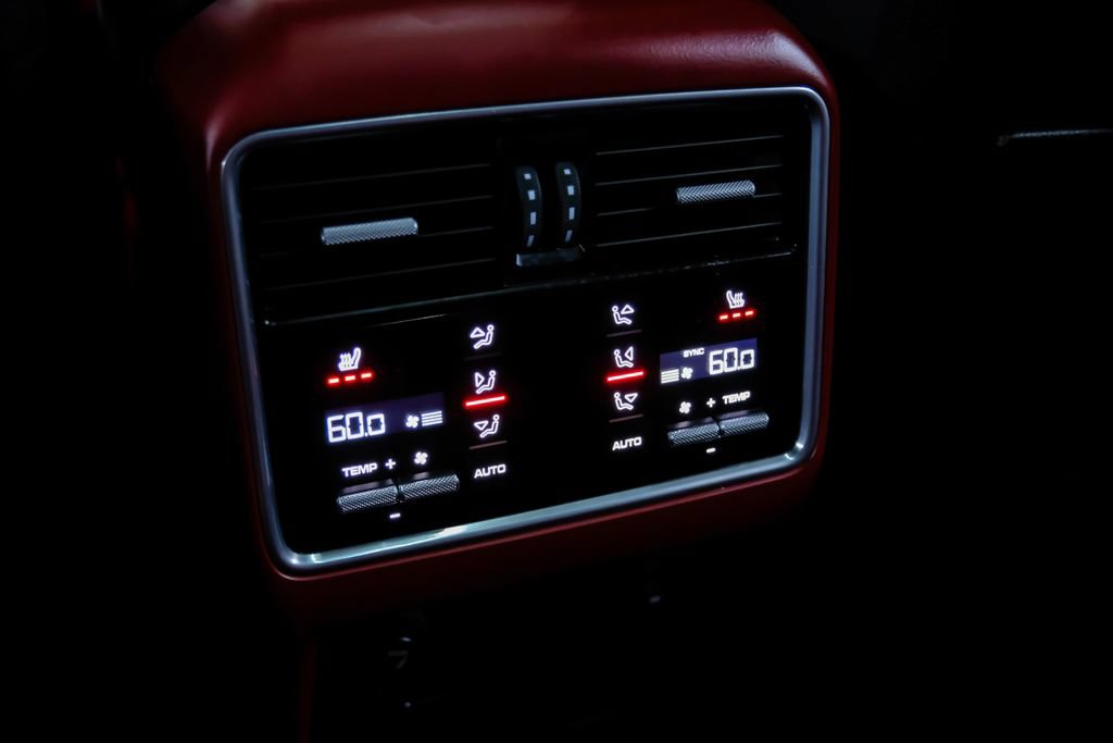 Used 2021 Porsche Cayenne GTS w/ Sport Chrono Package (8LH) AWD/4WD image 56