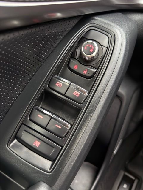 Used 2022 Subaru Crosstrek 2.5i Limited w/ Moonroof Package 2 image 19