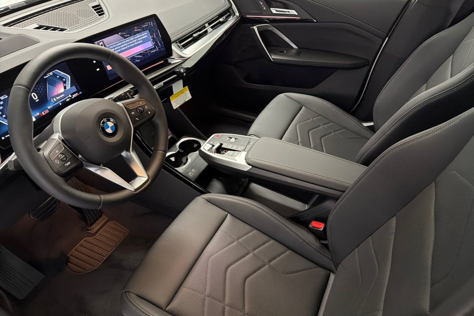 Used 2026 BMW X1 xDrive28i w/ Technology Package AWD/4WD image 4