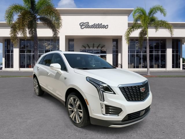 Certified 2024 Cadillac XT5 Premium Luxury w/ Technology Package FWD image 2