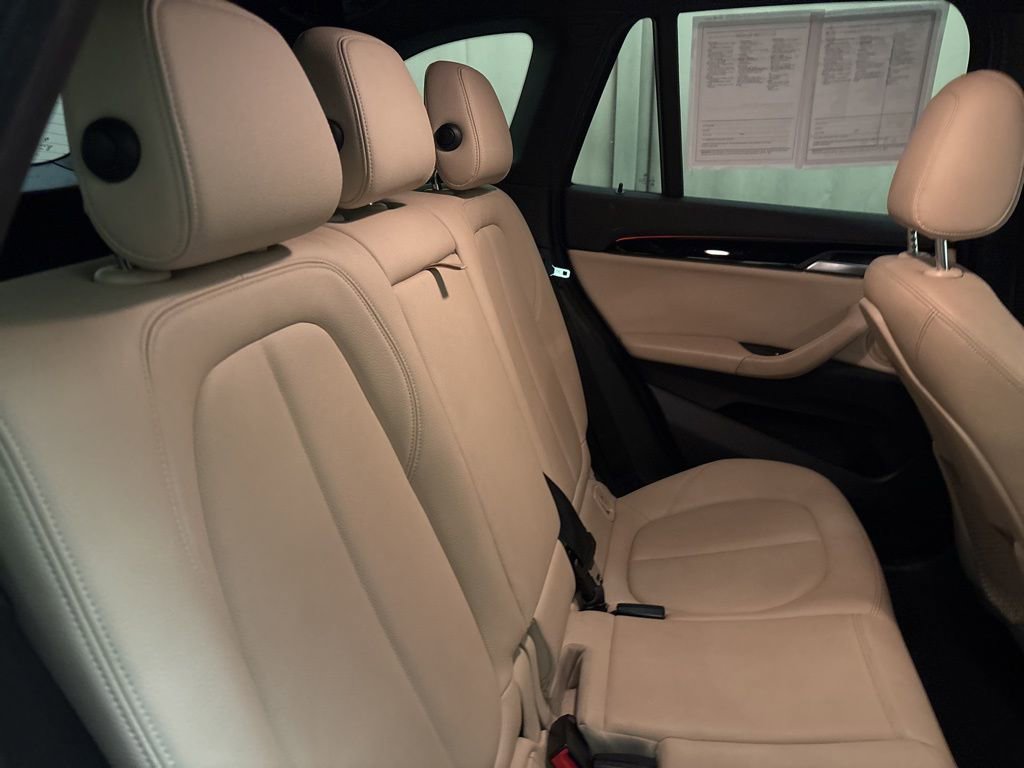 Used 2017 BMW X1 xDrive28i image 19