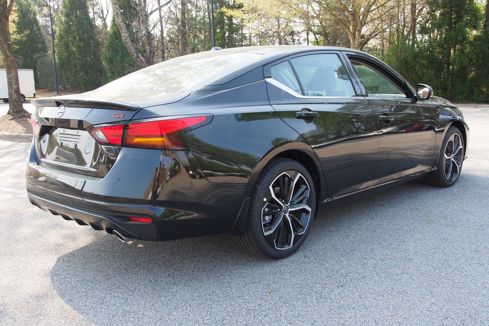 New 2026 Nissan Altima 2.5 SR w/ SR Premium Package FWD image 7