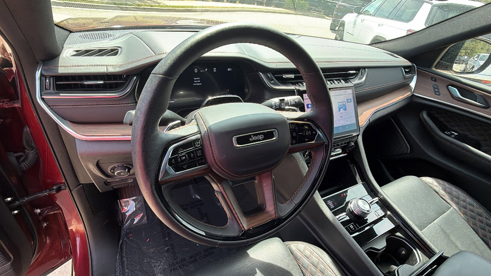 Used 2025 Jeep Grand Cherokee L Summit w/ Advanced Protech Group IV image 28