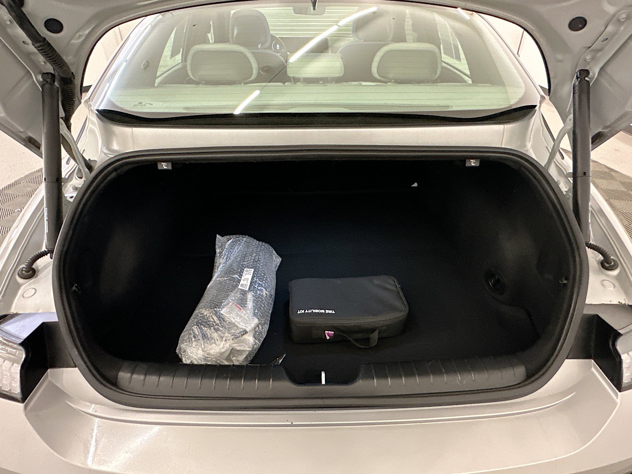 Used 2024 Hyundai Ioniq 6 SEL image 30