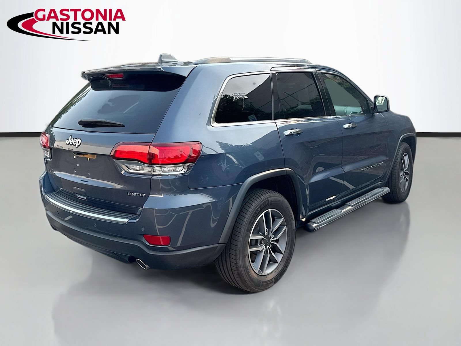 Used 2021 Jeep Grand Cherokee Limited w/ Sun & Sound Group RWD image 9