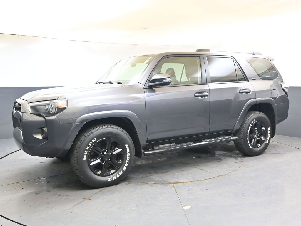 Used 2021 Toyota 4Runner SR5 Premium w/ Moonroof Package AWD/4WD image 2
