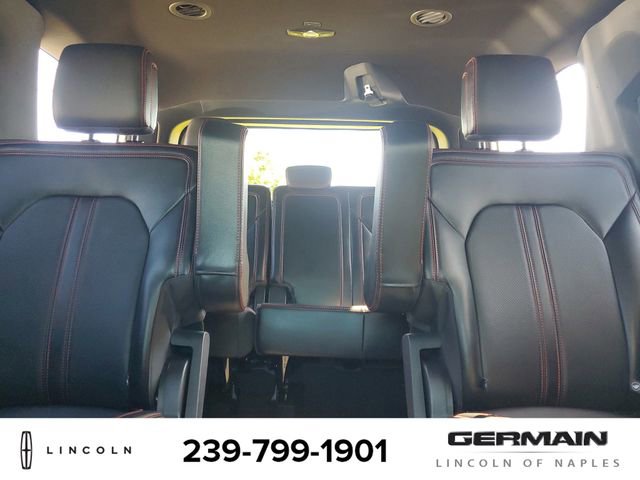Used 2024 Ford Expedition Limited image 32