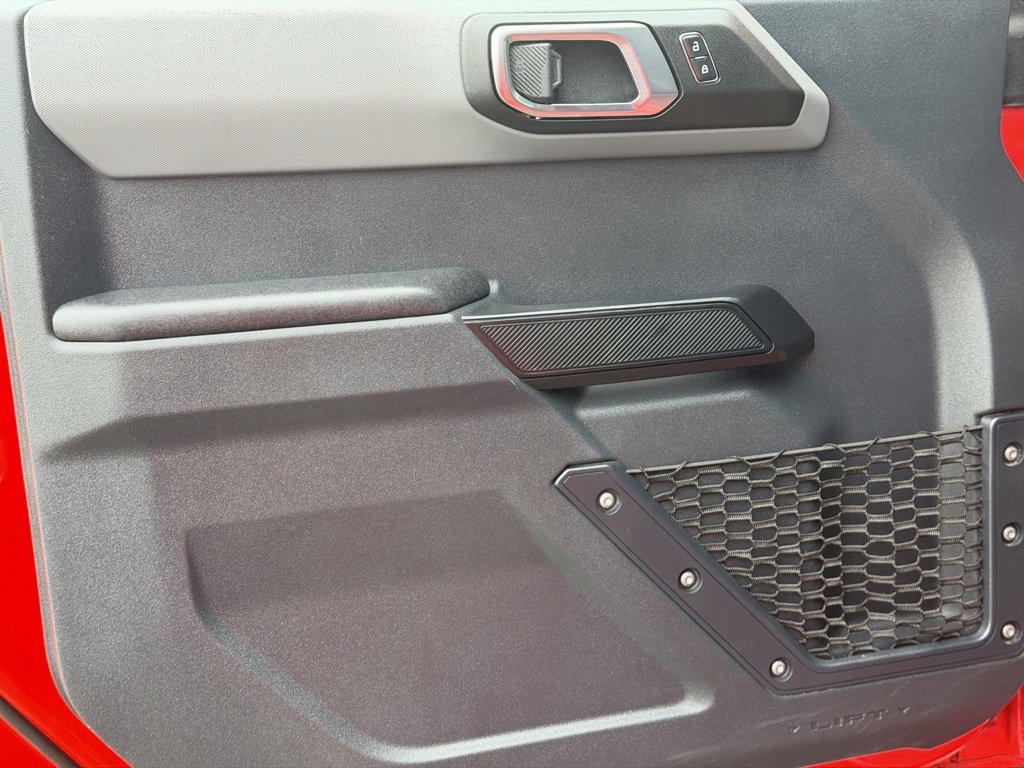 Used 2024 Ford Bronco Big Bend image 24