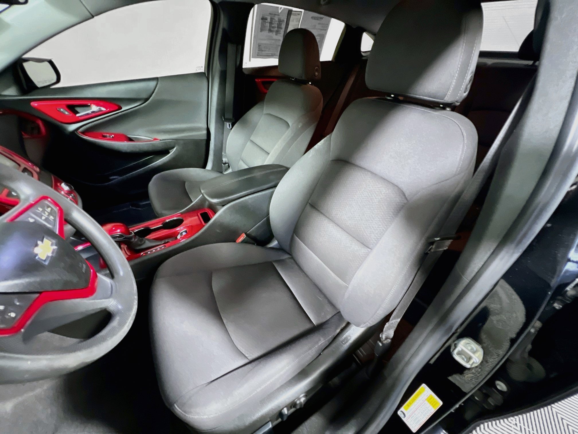 Used 2022 Chevrolet Malibu LT FWD image 16