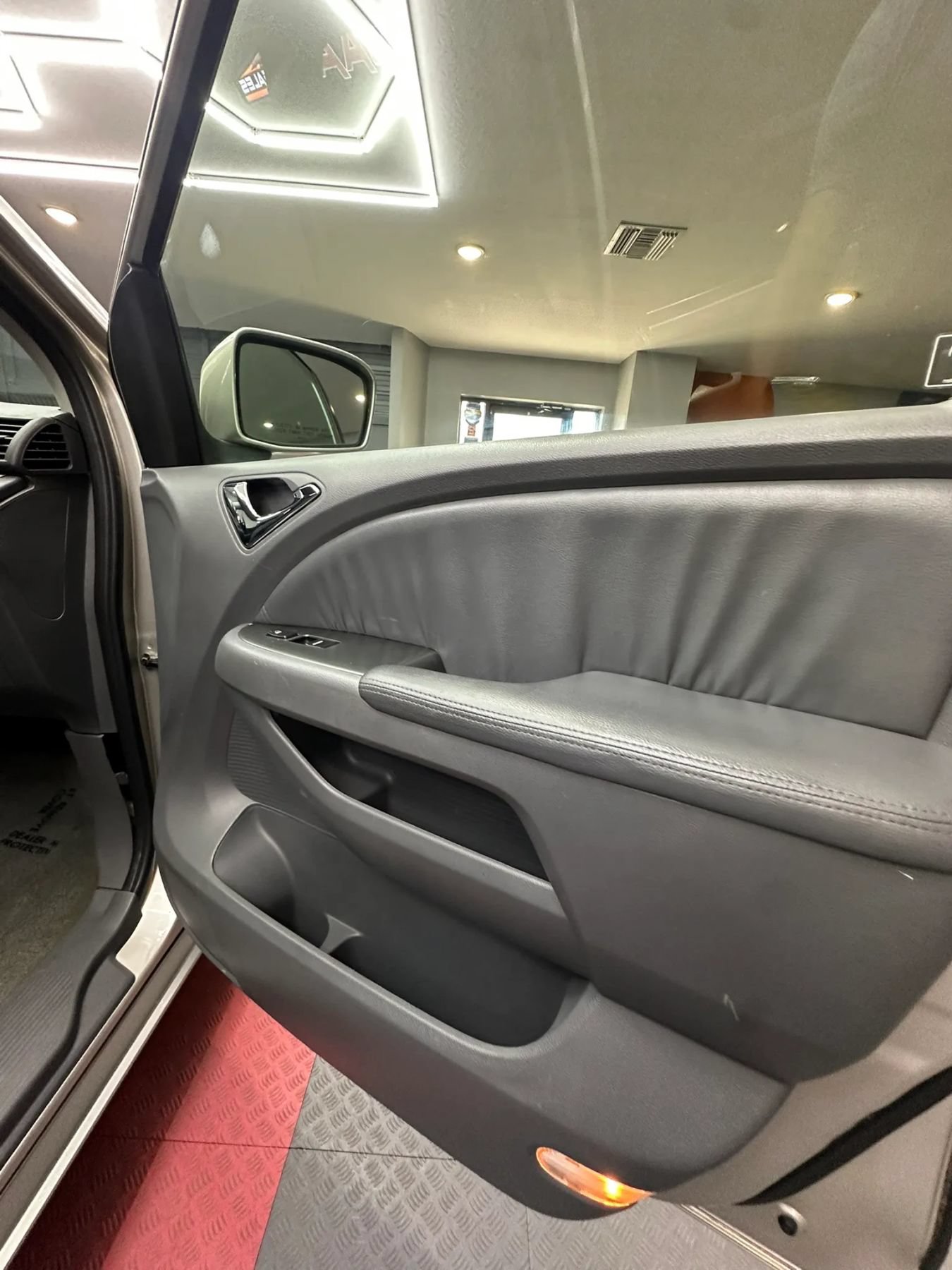 Used 2007 Honda Odyssey EX-L image 29