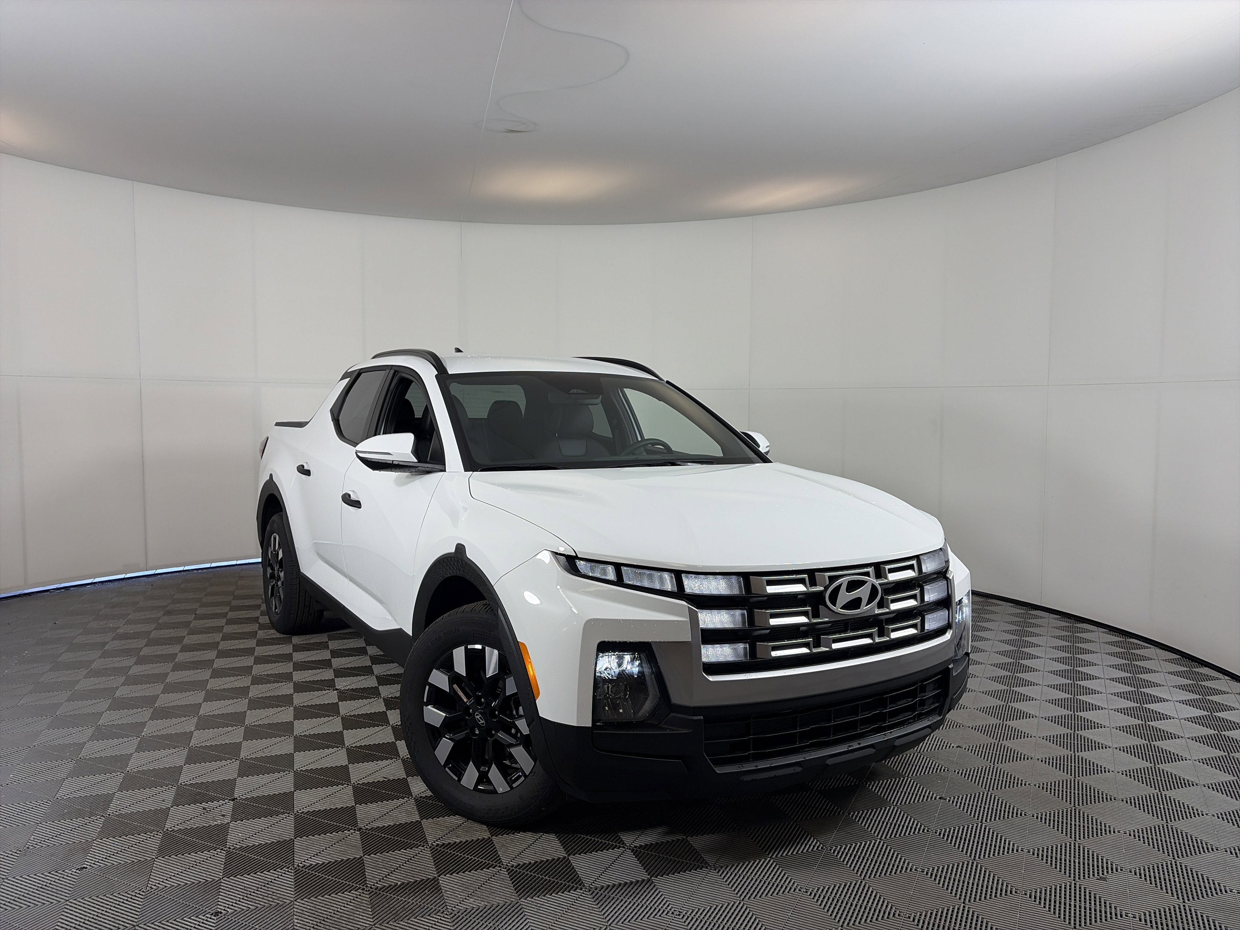 New 2025 Hyundai Santa Cruz SEL FWD image 1