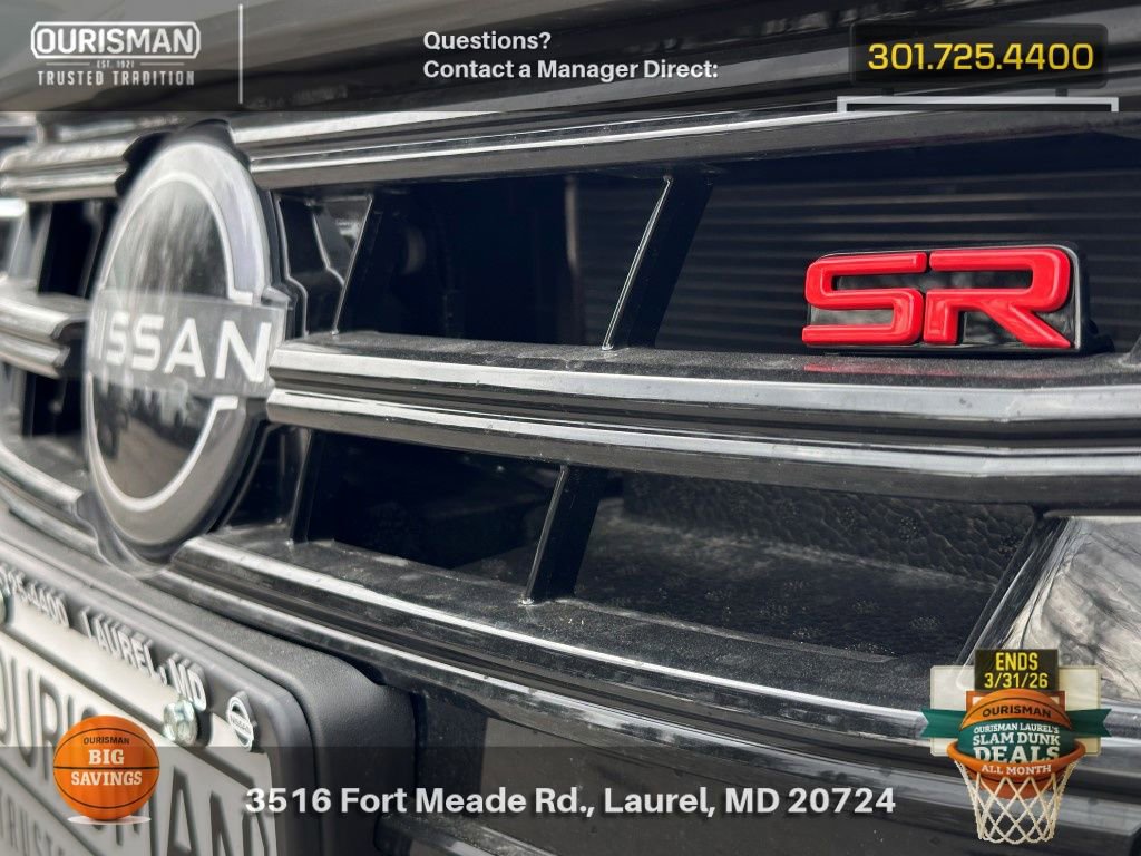 New 2025 Nissan Versa SR w/ Trunk Package image 10