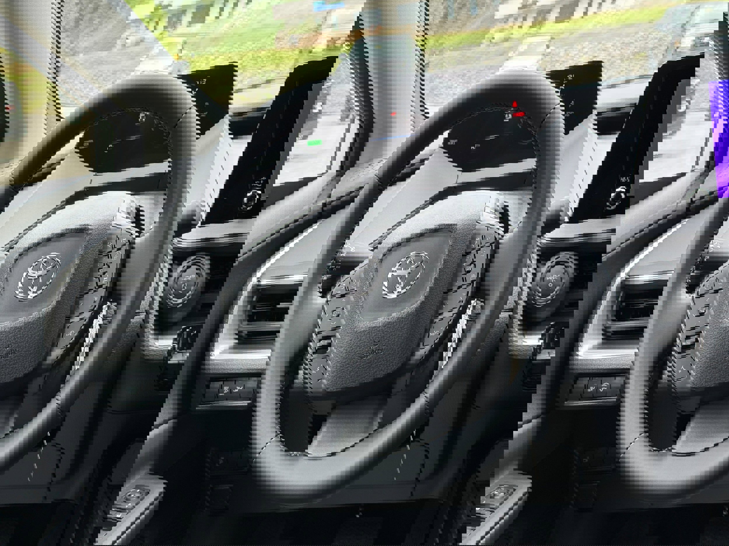 New 2026 Toyota Prius LE image 14