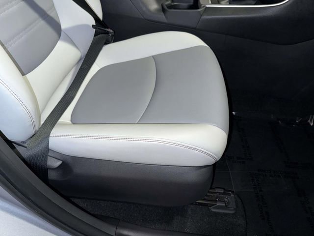 Used 2019 Toyota RAV4 XLE Premium w/ Cold Weather Package image 15