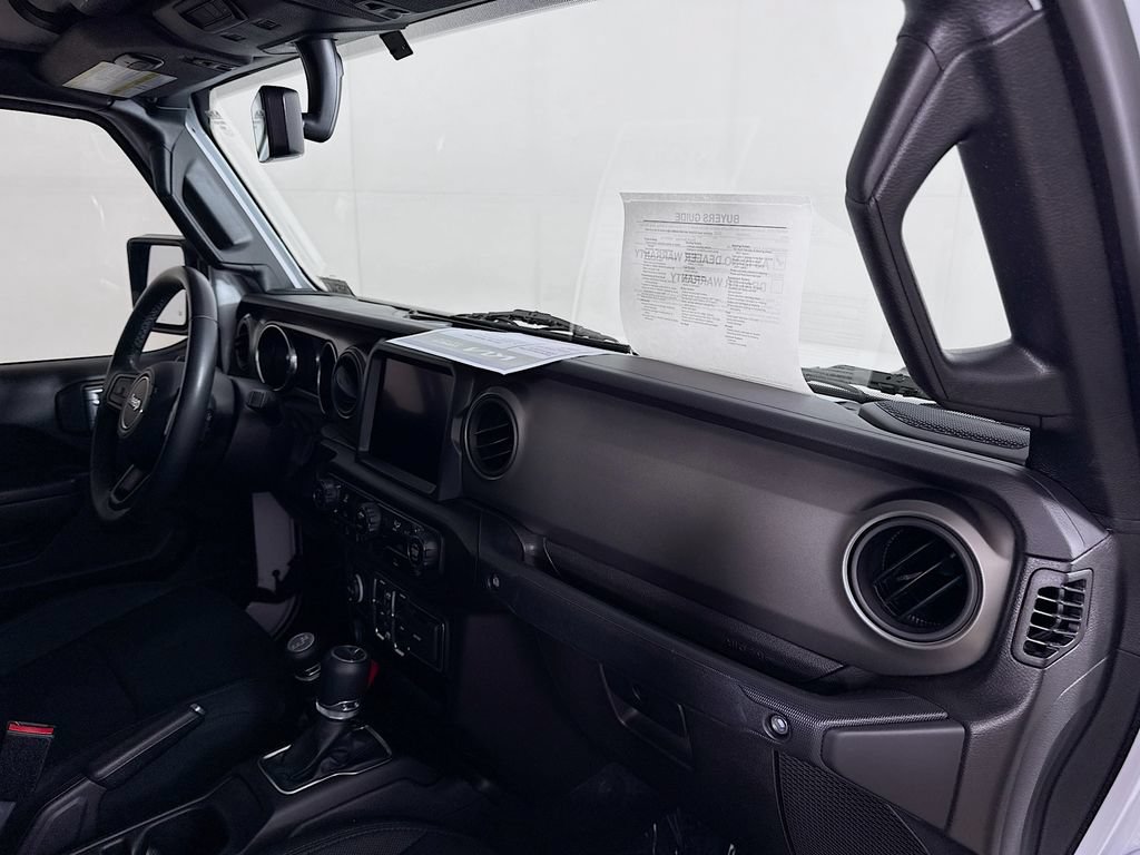 Used 2022 Jeep Gladiator Sport AWD/4WD image 34