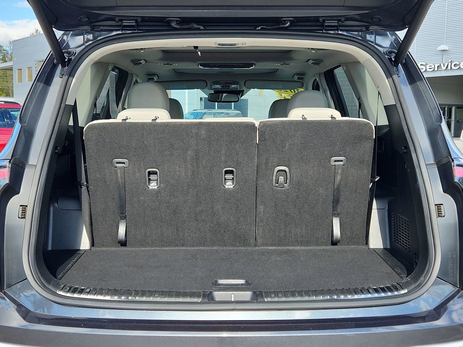 Used 2023 Kia Telluride SX image 8