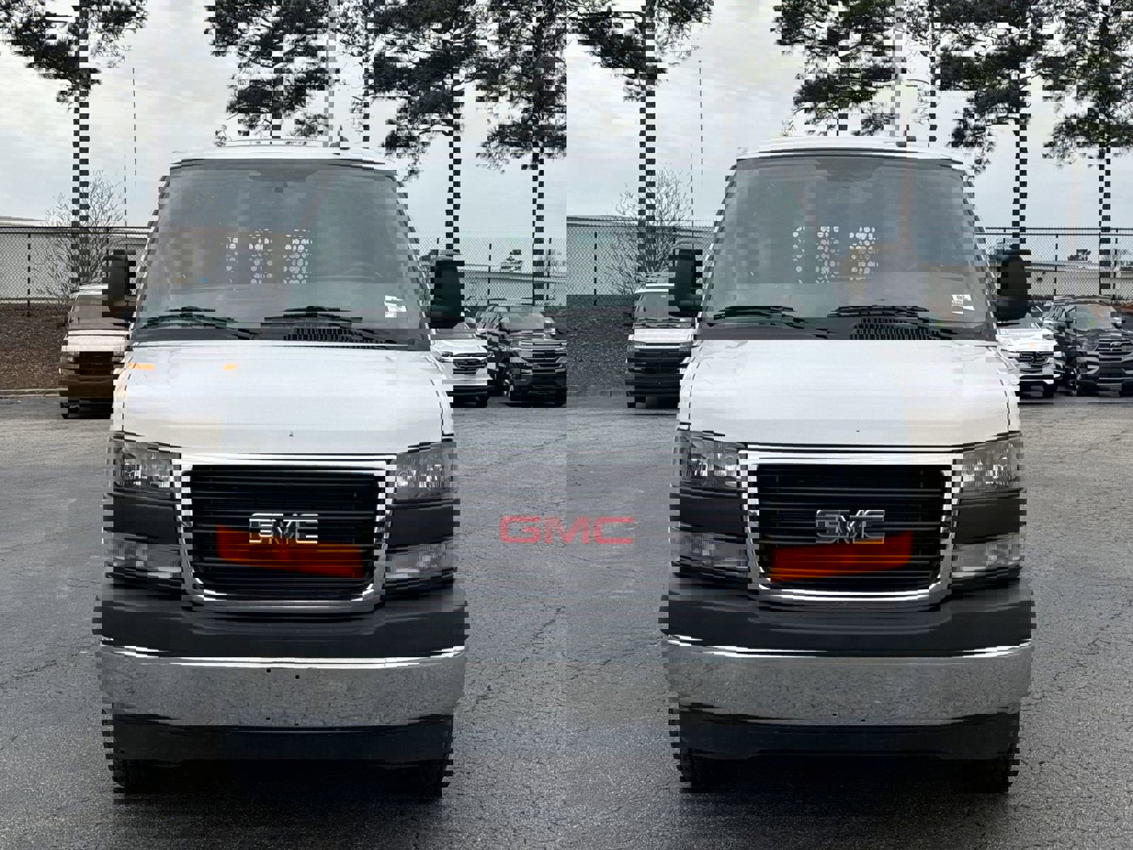 Used 2024 GMC Savana 2500 w/ Driver Convenience Package image 3