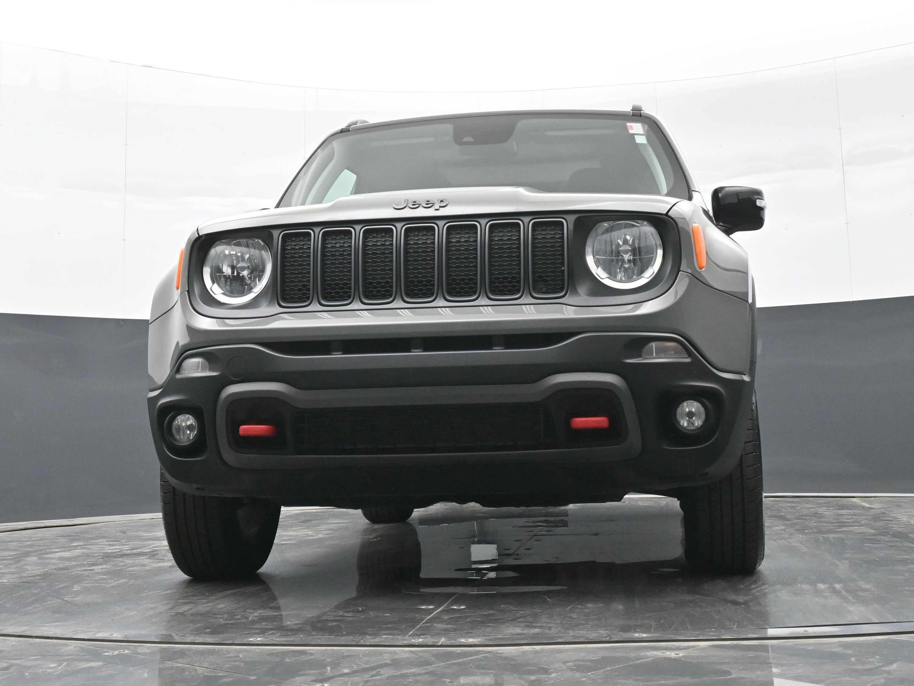 Used 2022 Jeep Renegade Trailhawk w/ Sun/Sound Group AWD/4WD image 36