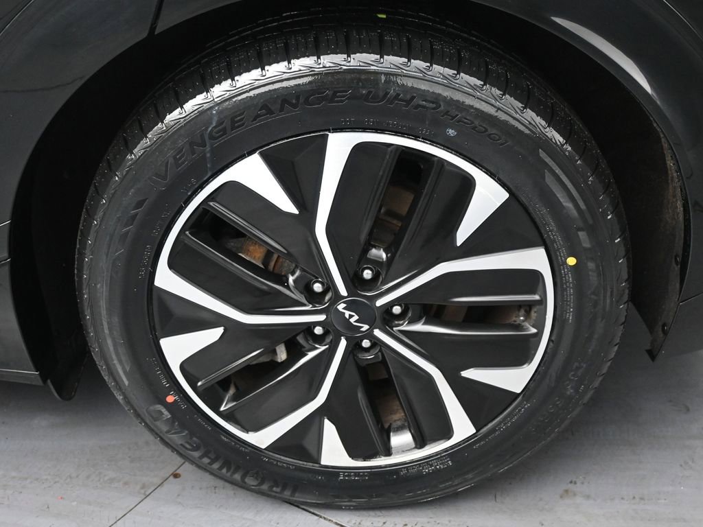 Used 2022 Kia EV6 GT-Line w/ GT-Line Suede Seat Package image 33