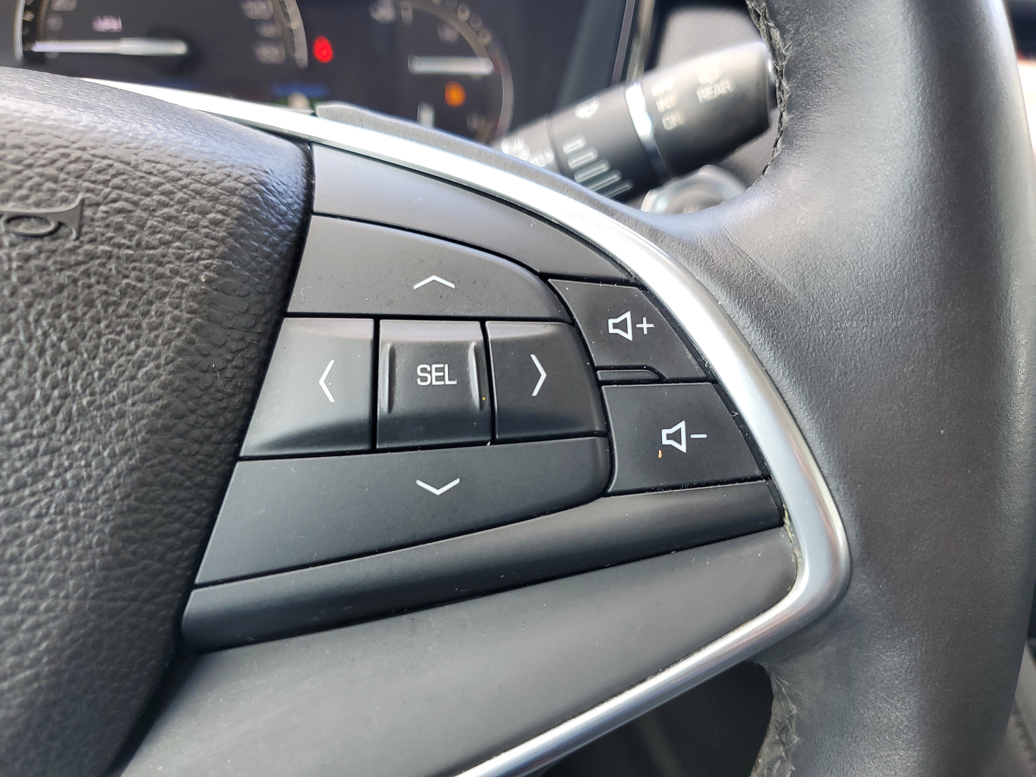 Used 2017 Cadillac XT5 Premium Luxury w/ LPO, Wheel Lock Package image 20