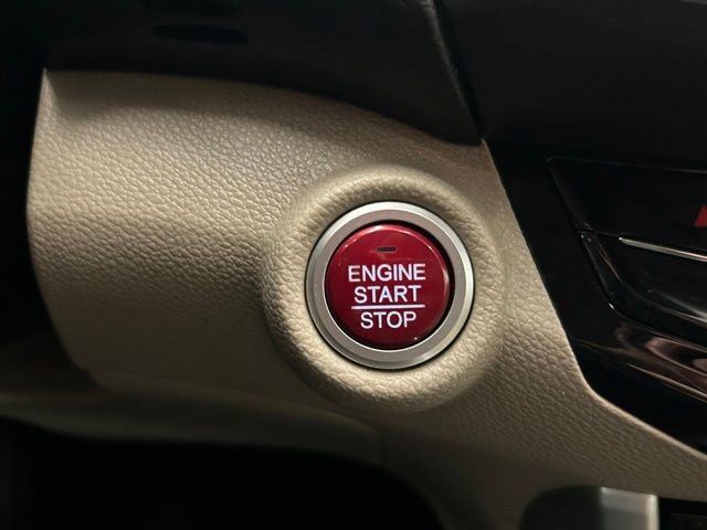 Used 2017 Honda Accord EX-L image 25